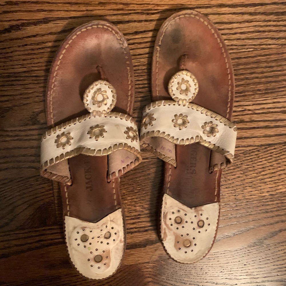 Jack Rodger Flat Sandals White and Metallic Gold